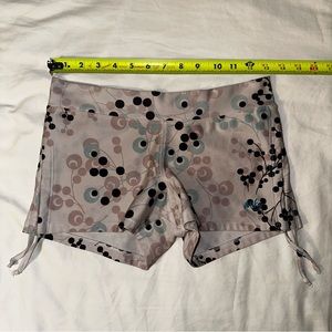 ♥️ Mika Lucia Yoga Pole Hot Shorts Convertible Cinch-able Sides XS/S